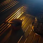 Vaaranpaeaen 度假居 沃卡蒂